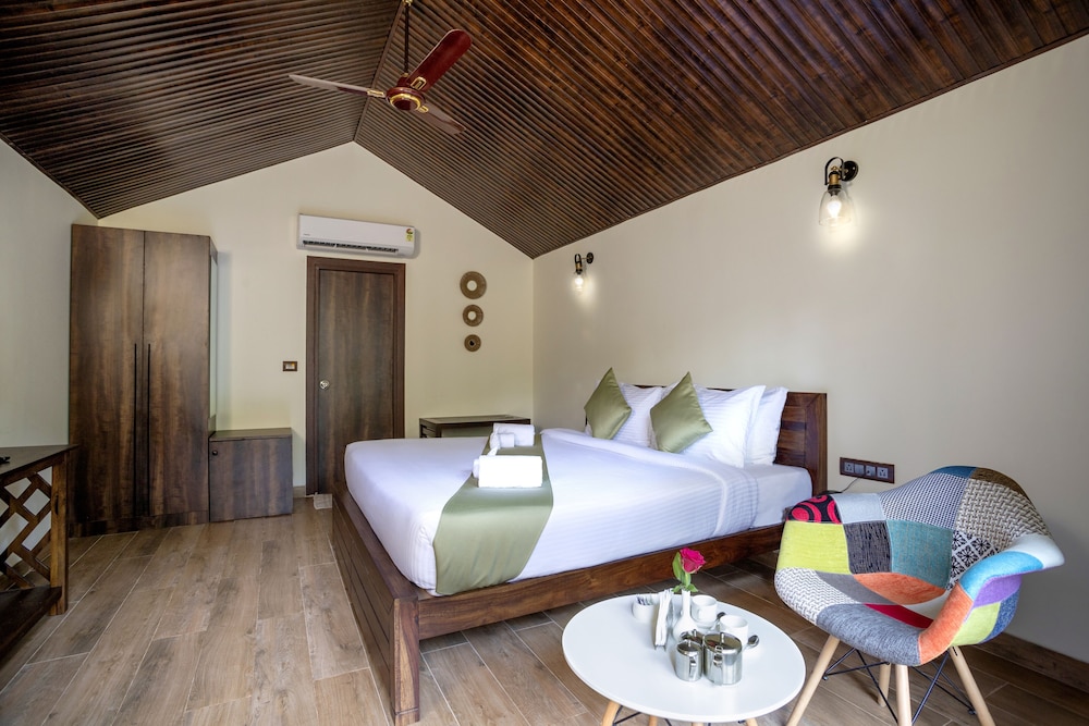 Stone Wood Premier, Gokarna