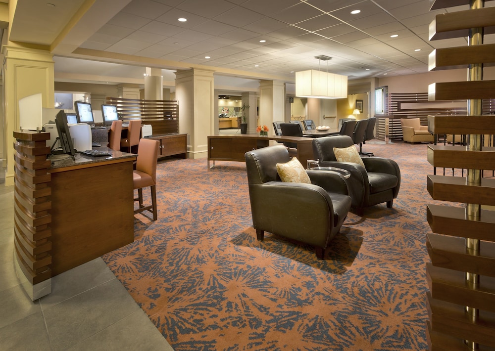 DoubleTree by Hilton Boston North Shore