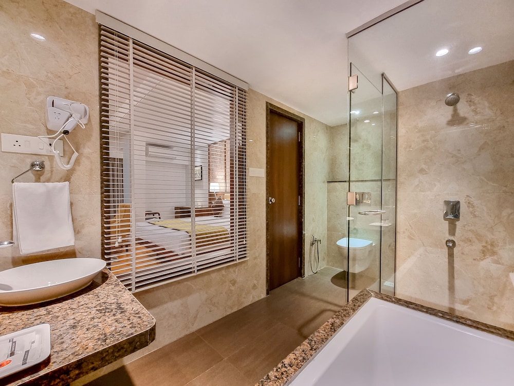 Freesia By Express Inn Boisar