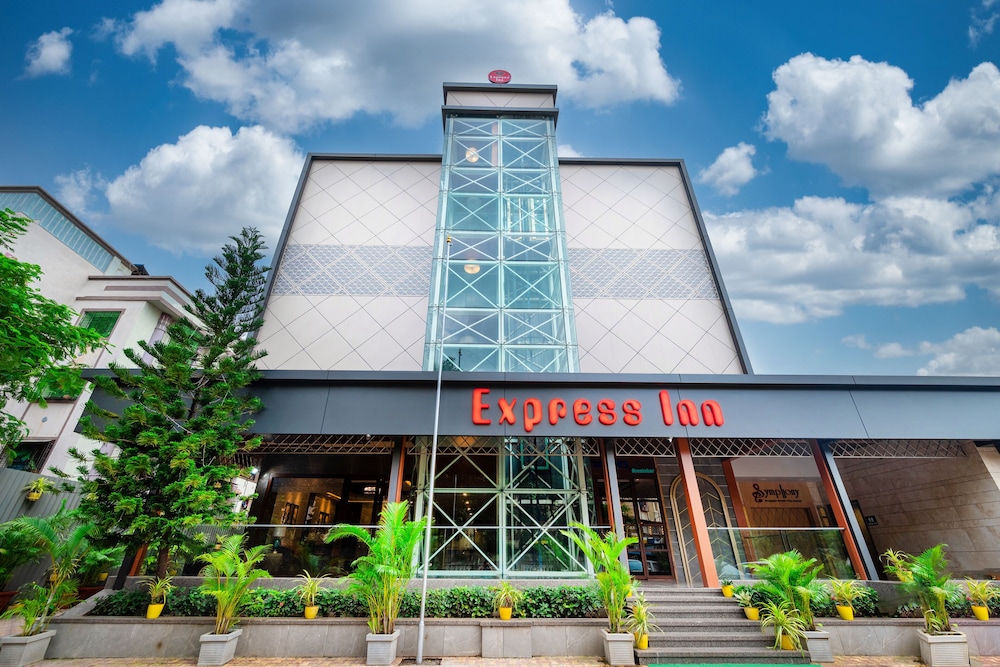 Freesia By Express Inn Boisar