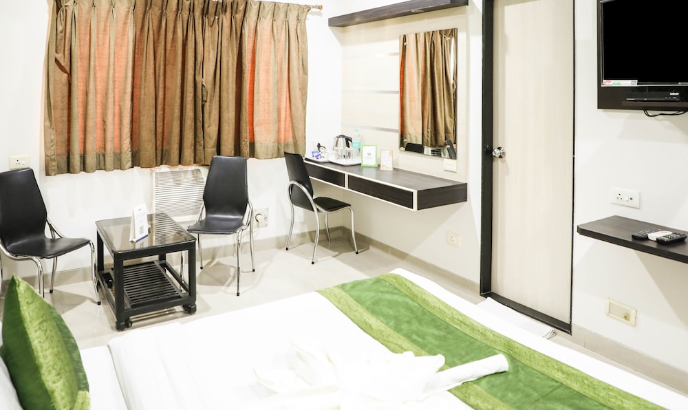 Hotel Bagga International