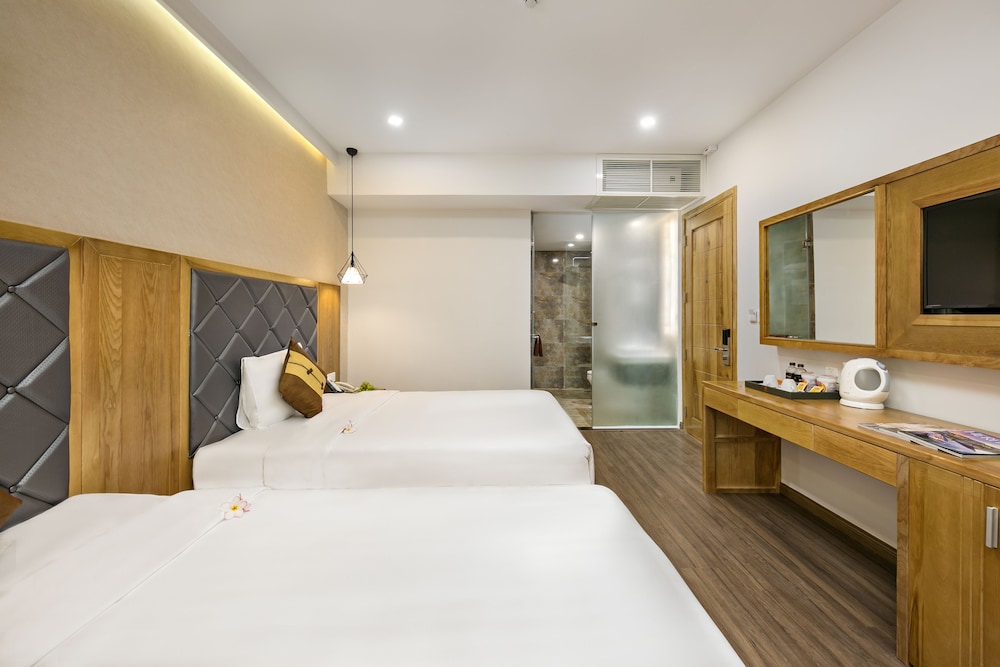 Grand Sunrise Boutique Hotel