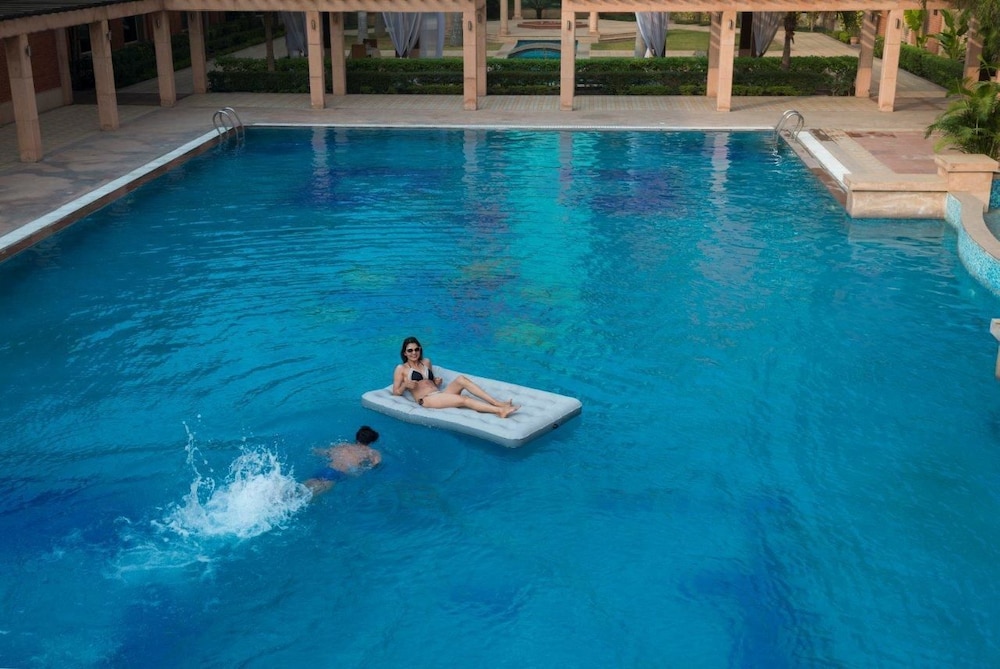 Nirvana Luxury Hotel Ludhiana