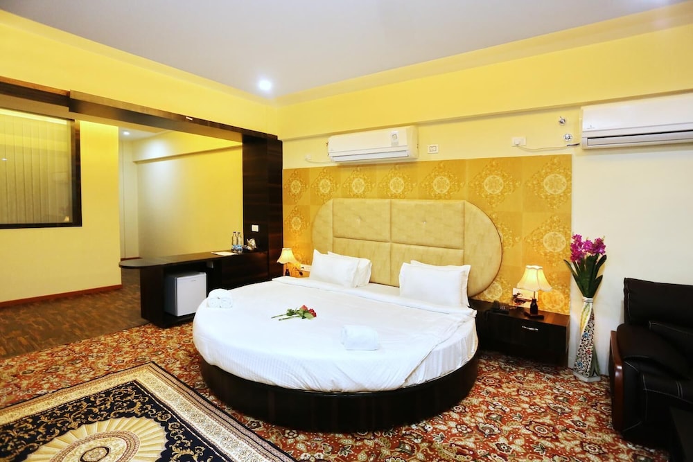 Asian Park Hotel