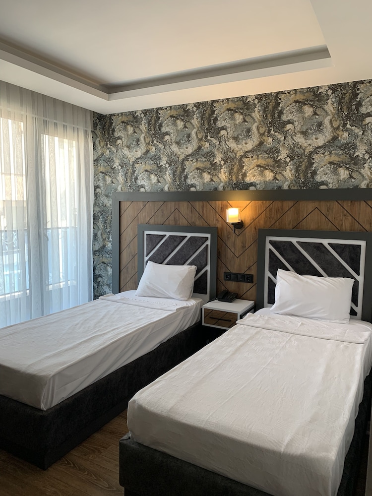 Grand Nergiz Otel