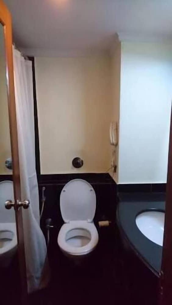Dr Rajkumar International Hotel