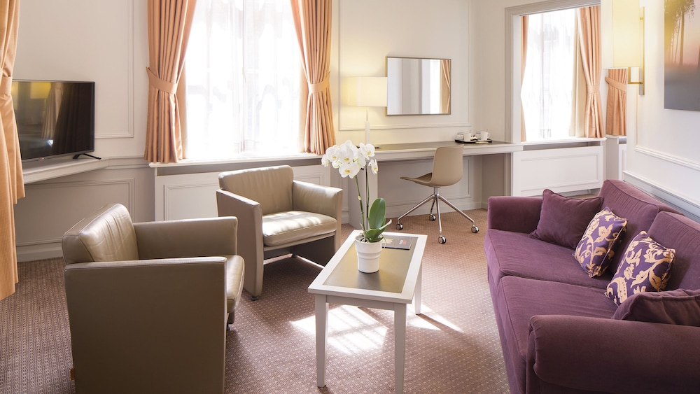 Crowne Plaza Bruges by IHG