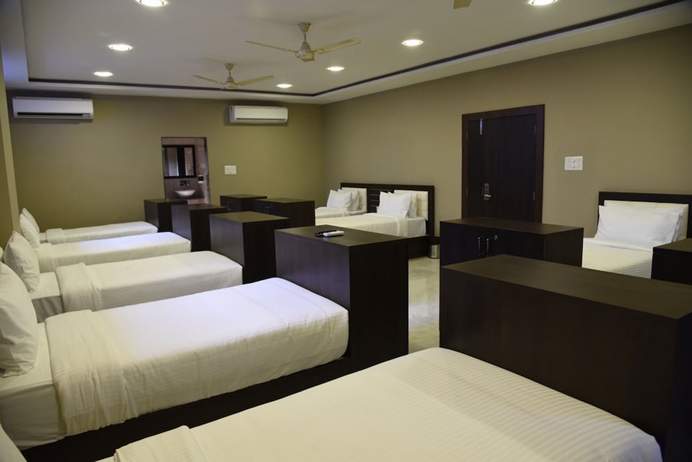 I-Stay Hotels, Raipur Junction