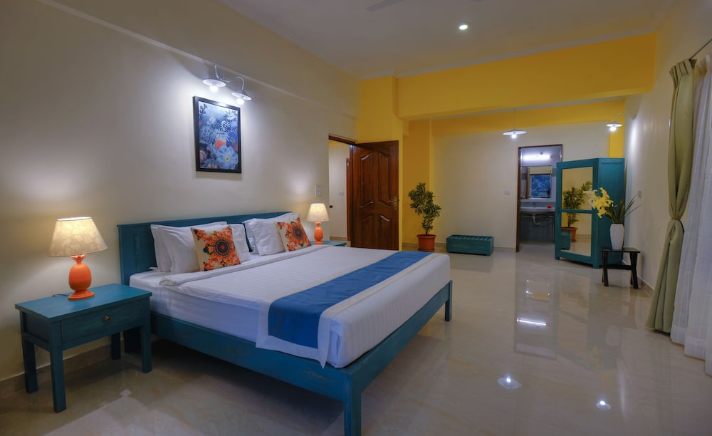 Treehouse Blue Hotel & Villas