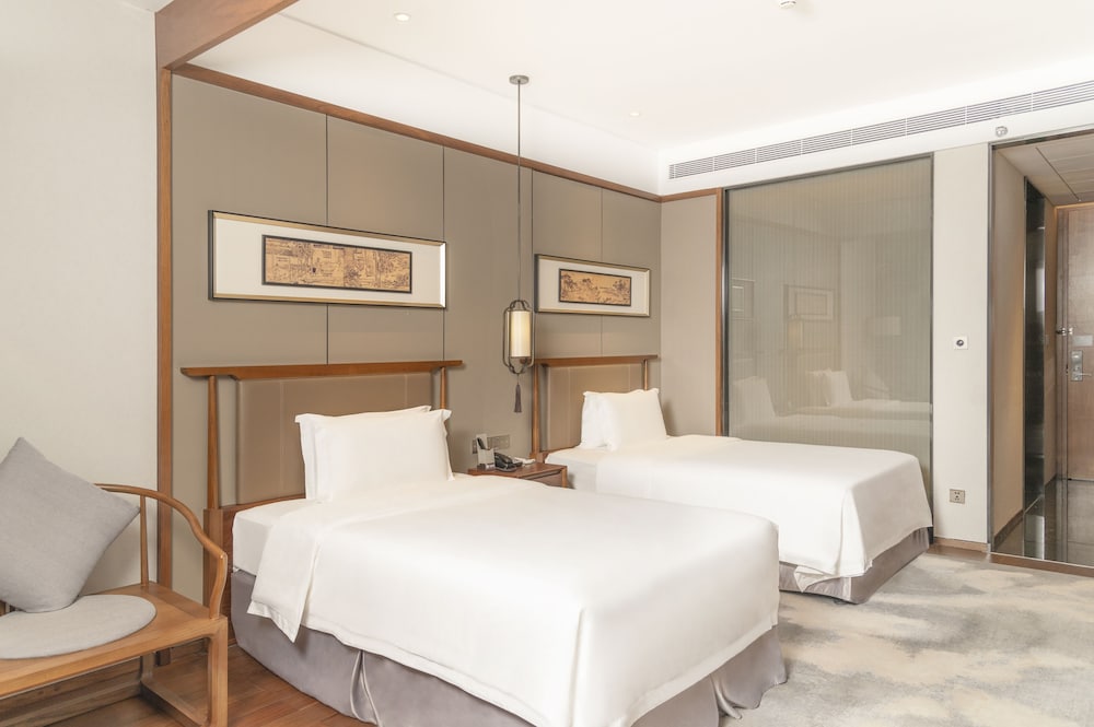 Grand Skylight International Hotel Pingshan