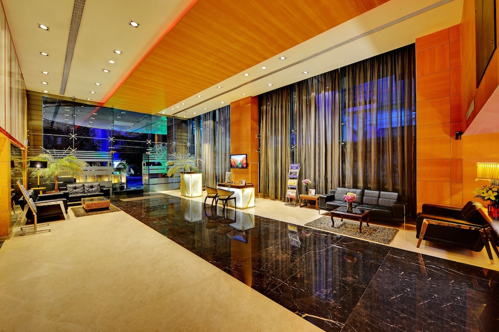 Iris The Business Hotel & Spa