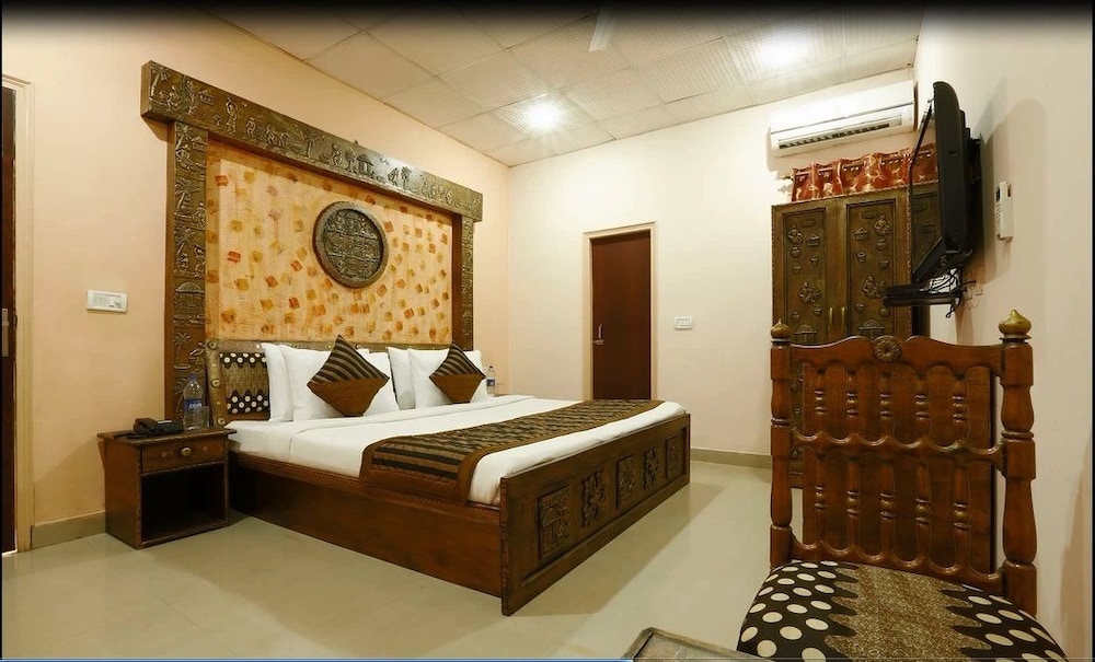 Hotel Green Lotus