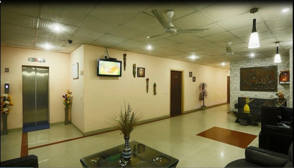 Hotel Green Lotus