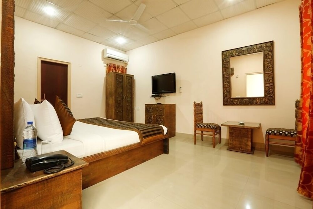 Hotel Green Lotus
