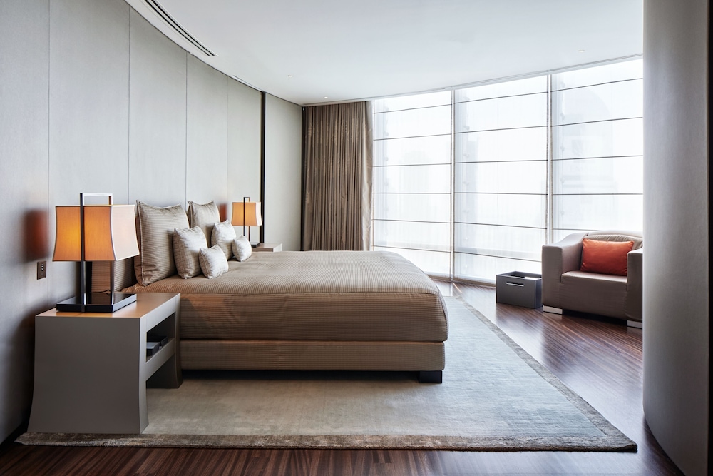 Armani Hotel Dubai, Burj Khalifa