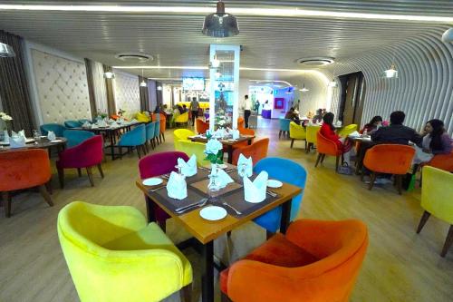 Grand River View Hotel