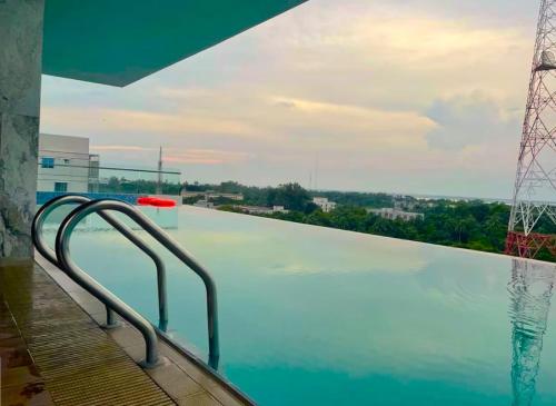 Grand River View Hotel