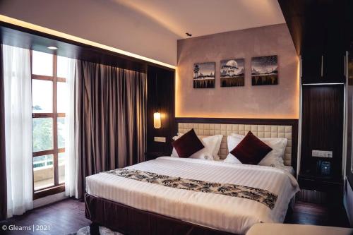 Grand River View Hotel