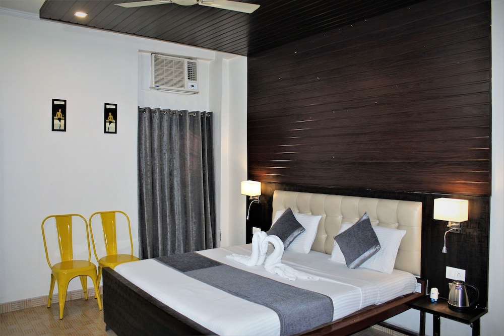 Krishna Residency - A Boutique Hotel