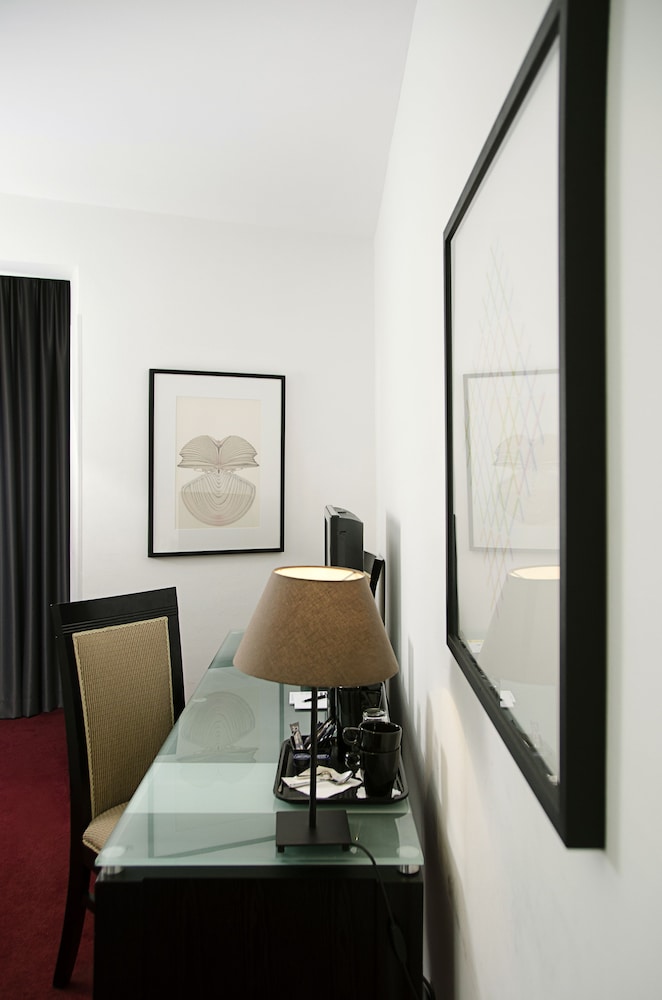 Homaris Corner Hotel Frankfurt