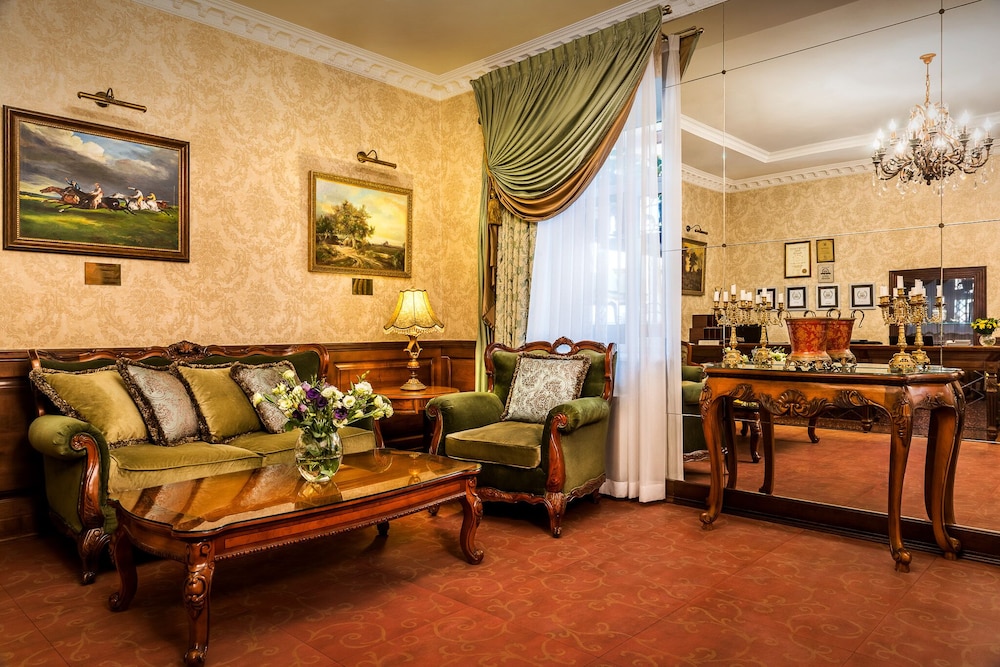 Frederic Koklen Boutique Hotel