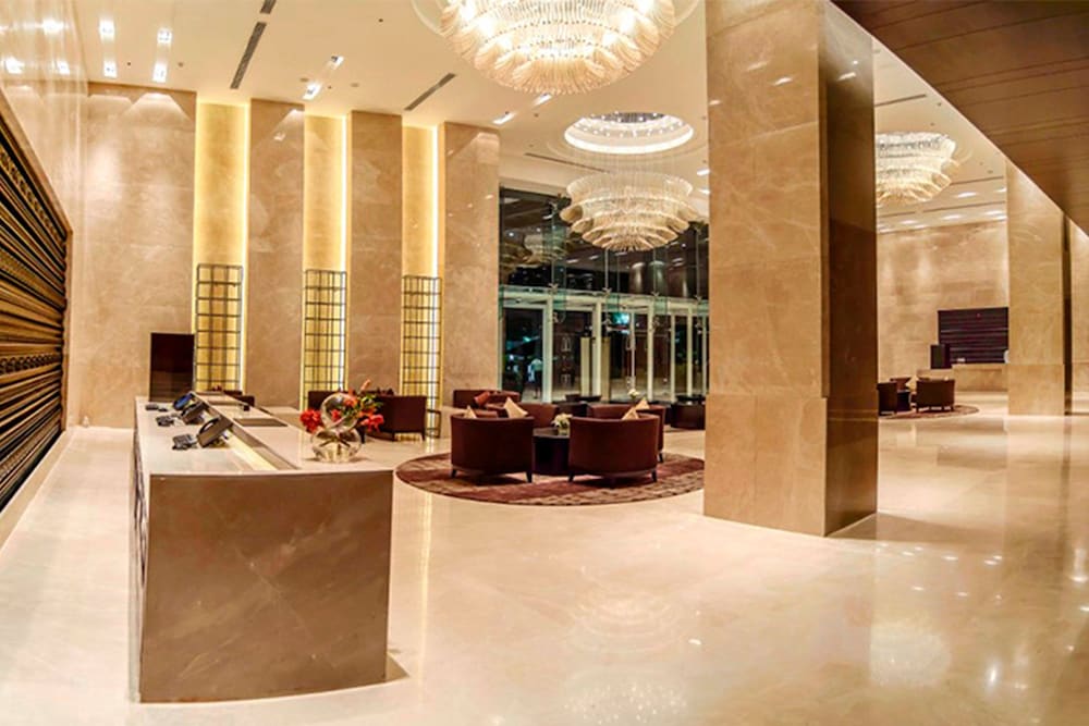 Crowne Plaza Kochi, an IHG Hotel