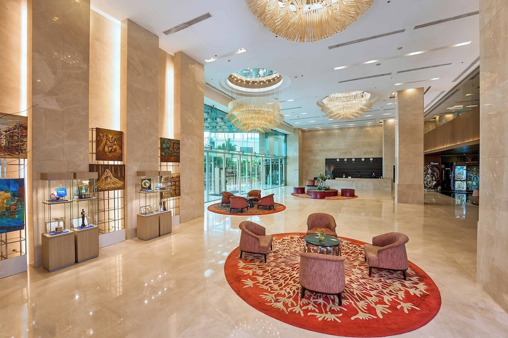 Crowne Plaza Kochi, an IHG Hotel