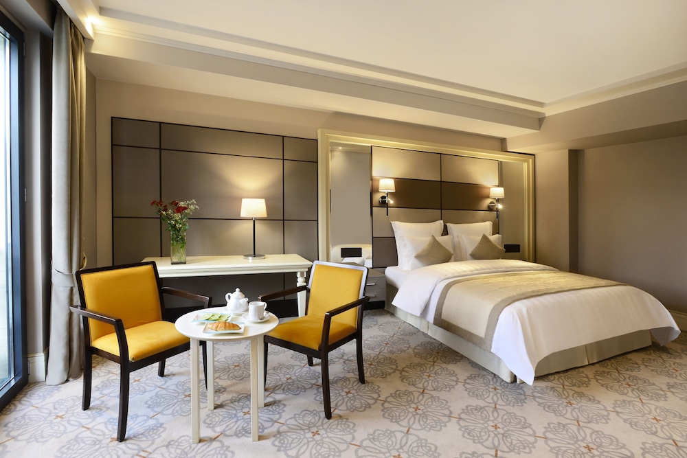 Ambassadori Hotel Tbilisi