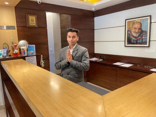 Clarks Inn Bhowali, Nainital (20 Mins from Neem Karoli Baba Ashram, Kainchi Dham)