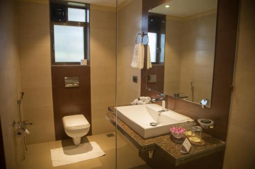 Fazlani Natures Nest- The Wellness Retreat