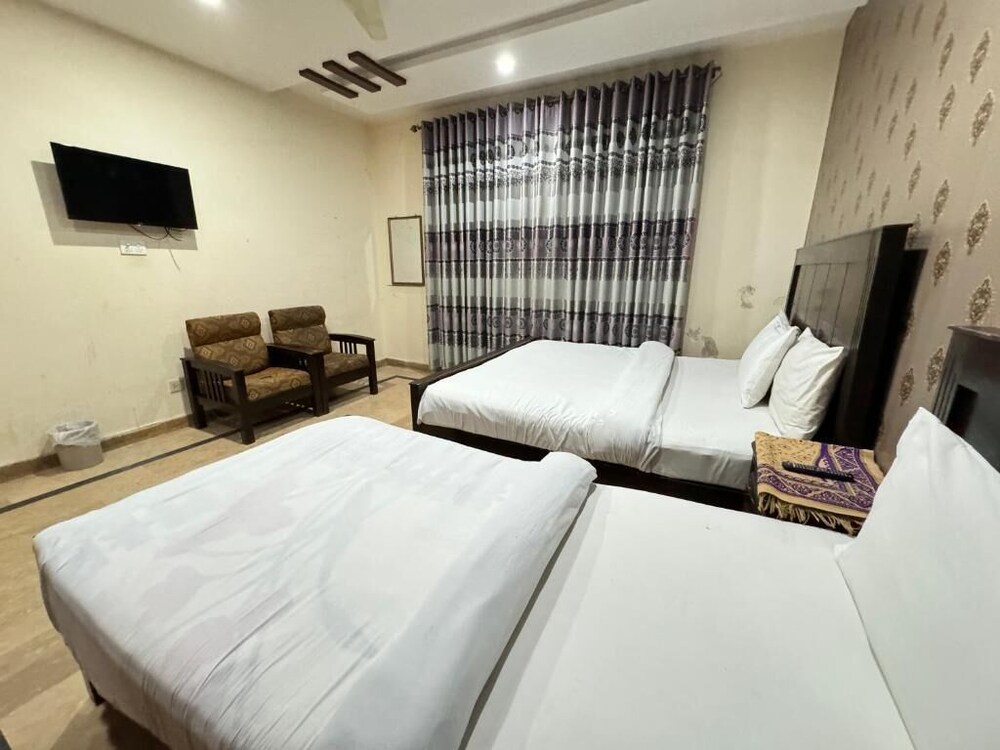 Millat Guest House G9 4