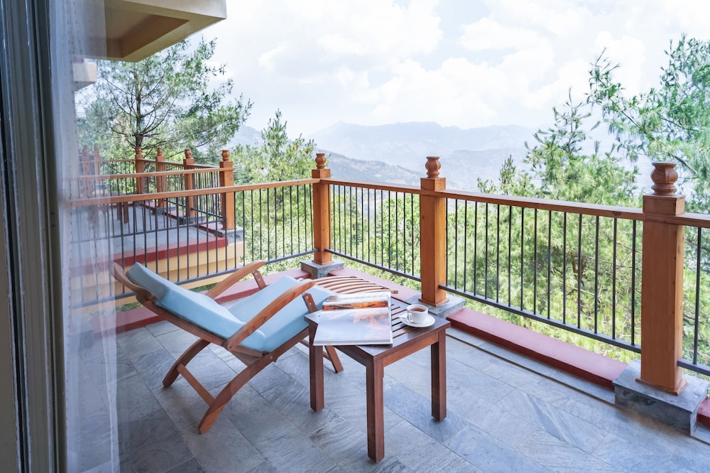 Taj Theog Resort and Spa, Shimla