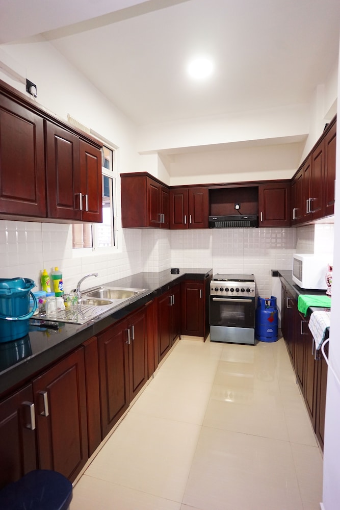 Amazing Alexandra Apartment