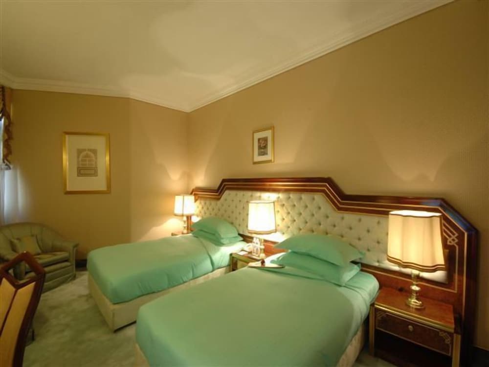 Al Shohada Hotel