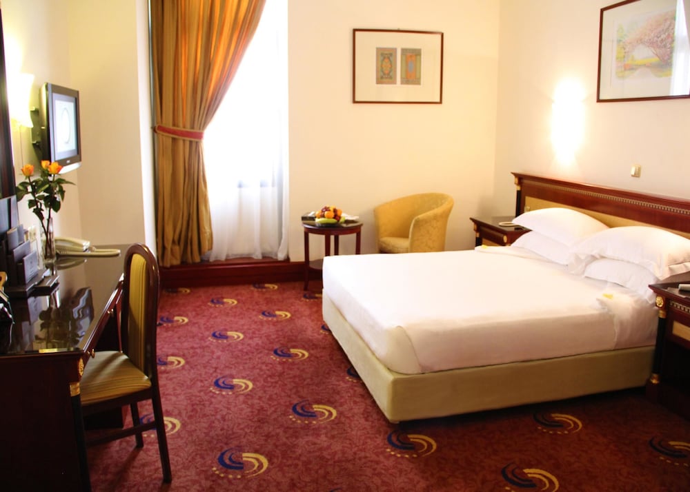 Al Shohada Hotel