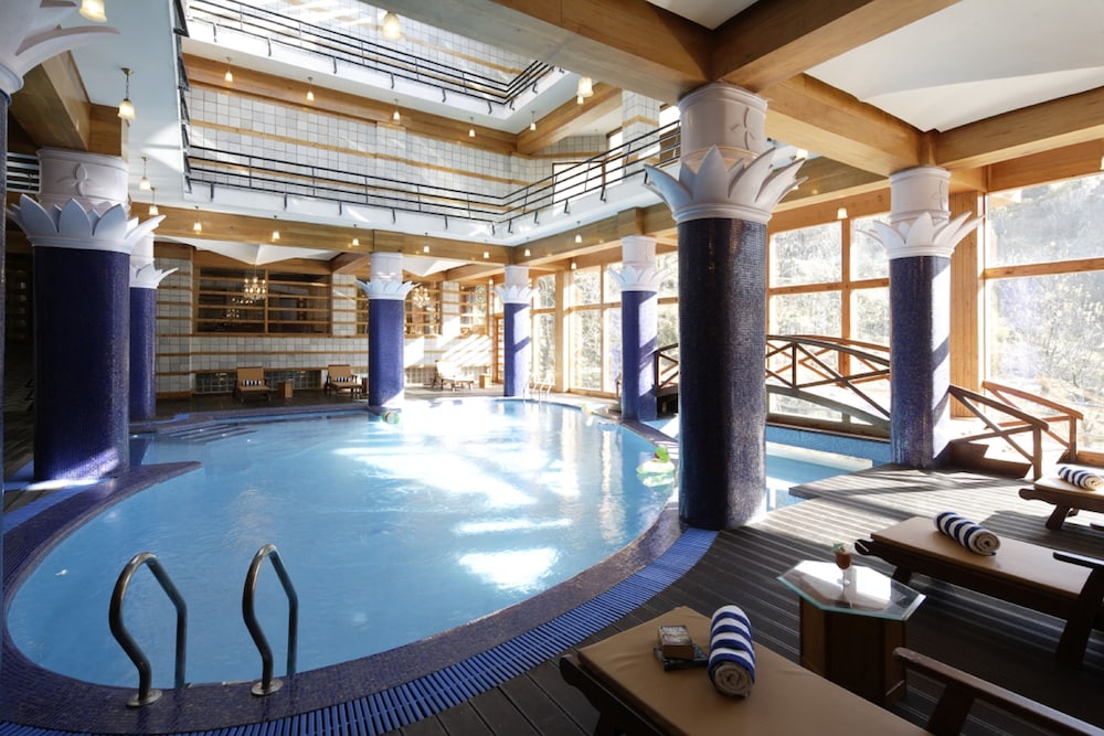 Manuallaya The Resort Spa in the Himalayas