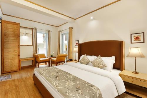 The Pinewood Nainital by Leisure Hotels