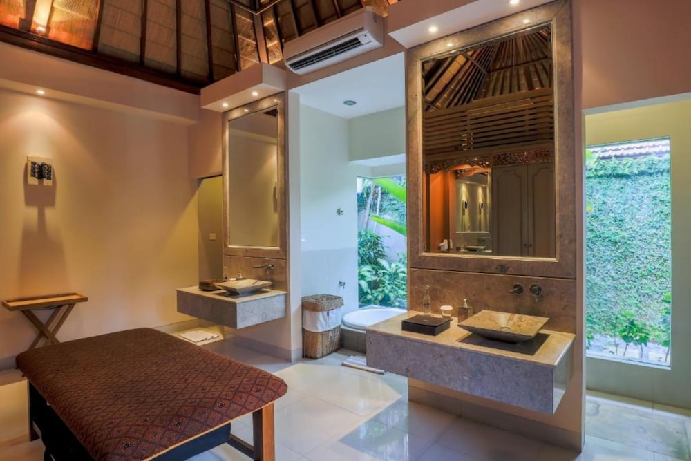 Disini Villa