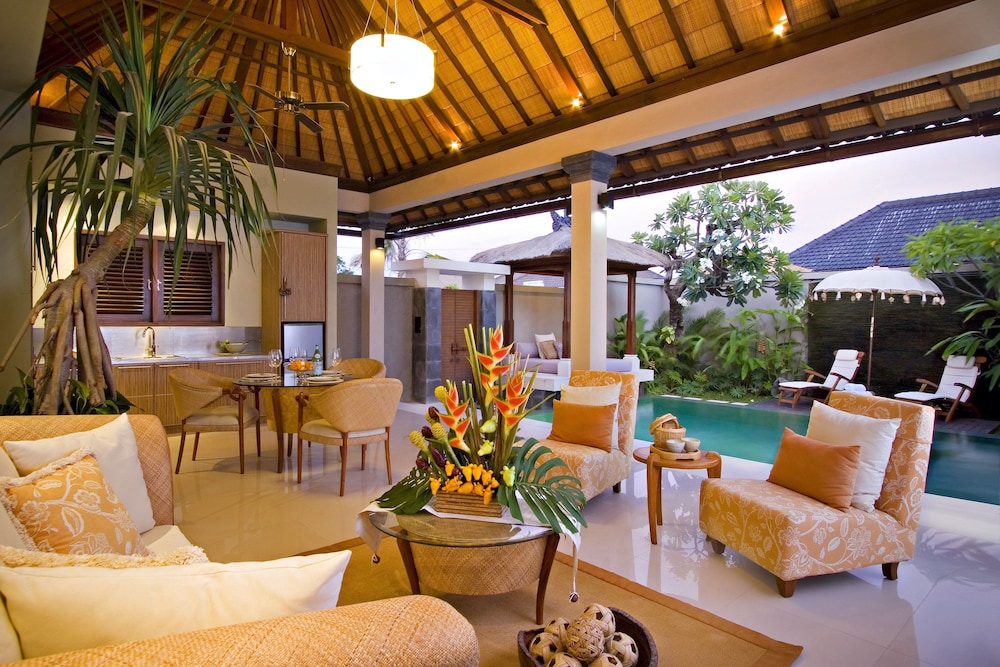 Disini Villa
