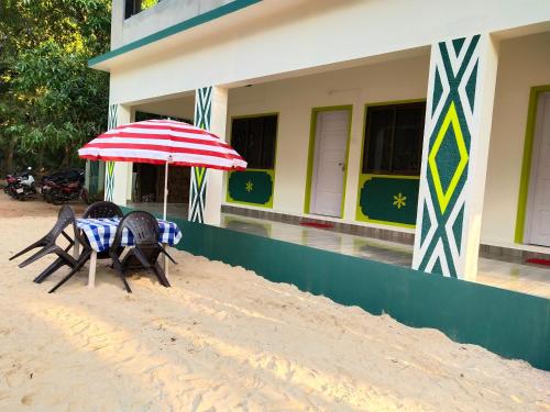 Rosary House Homestay | Rooms & Restaurant