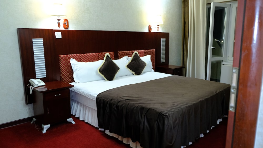 Grand Bukhara Hotel