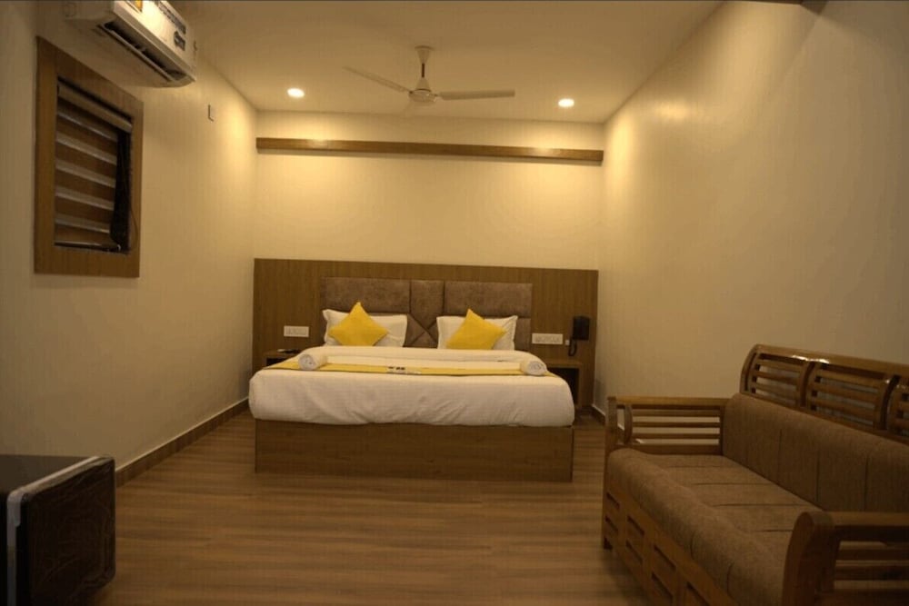 HOTEL PRESIDENT PARK