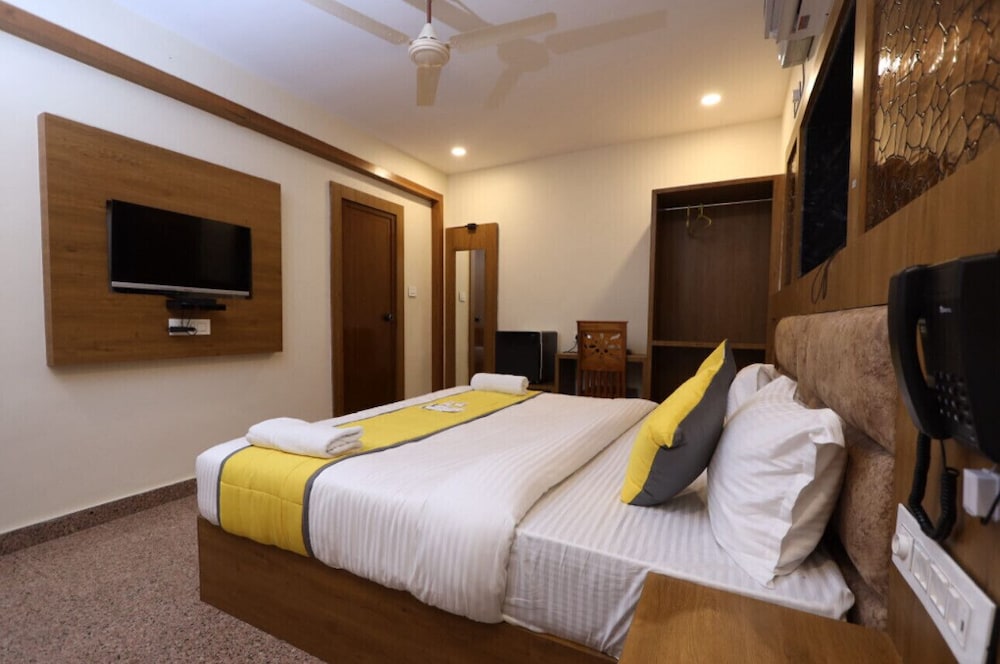 HOTEL PRESIDENT PARK