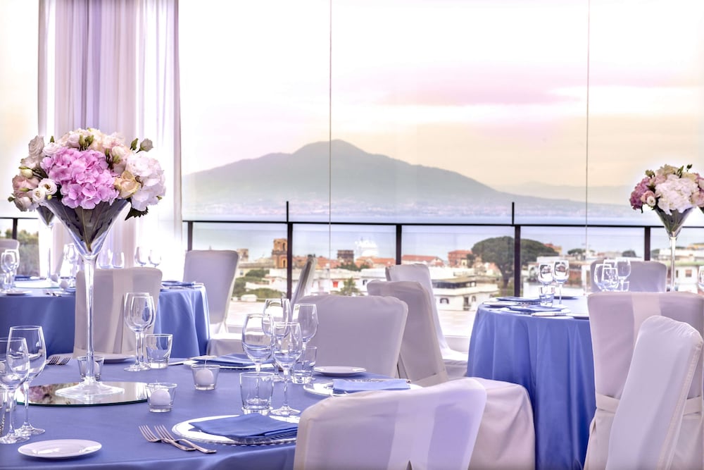 Hilton Sorrento Palace
