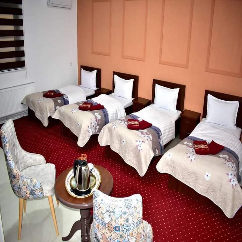 Hotel Shodlik
