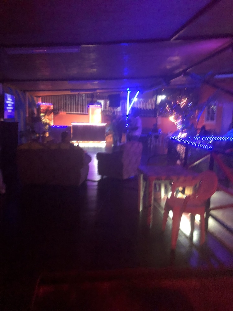 SherNest Guest House