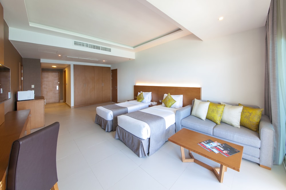 Ramada by Wyndham Beach Hotel Ajman