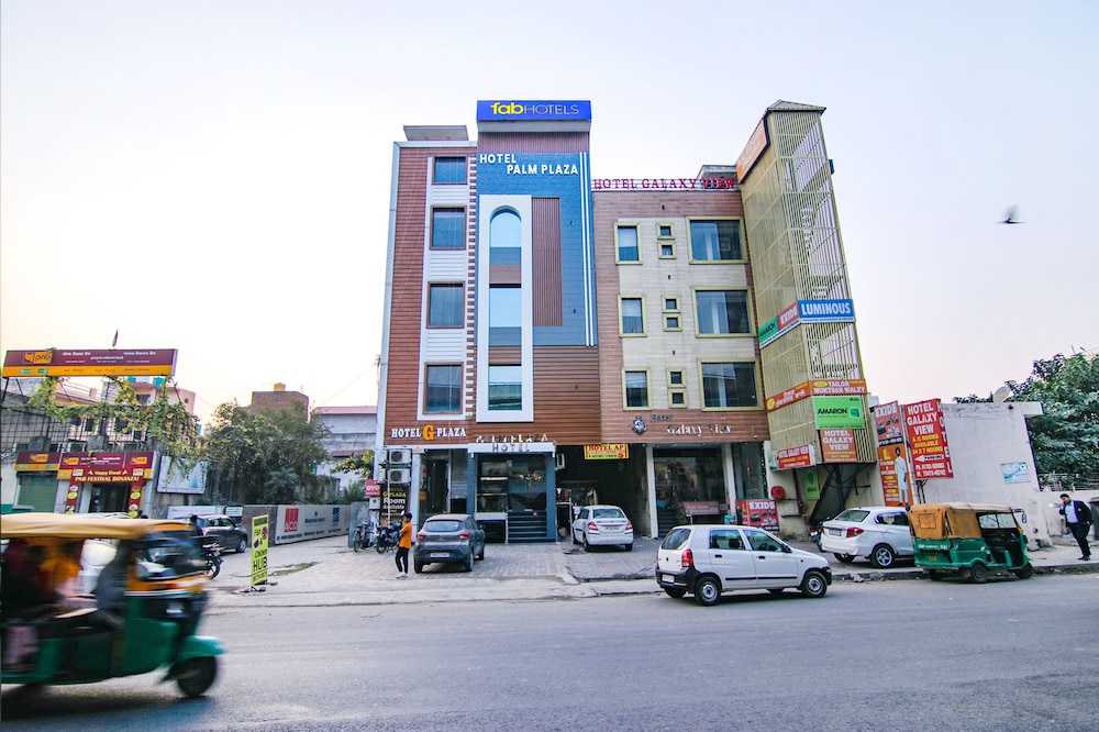 Hotel Palm Plaza