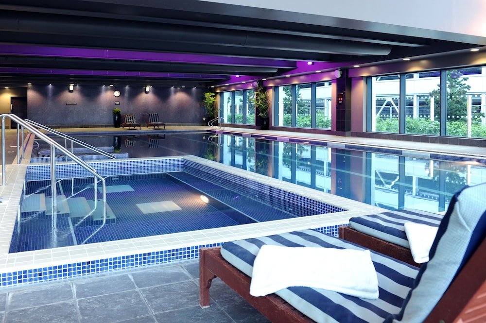 Village Hotel London Watford