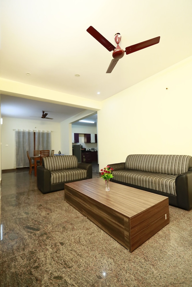 Tranquil Orchid Serviced Apartment
